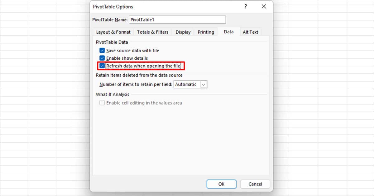 Refresh data when opening the file pivot table Excel